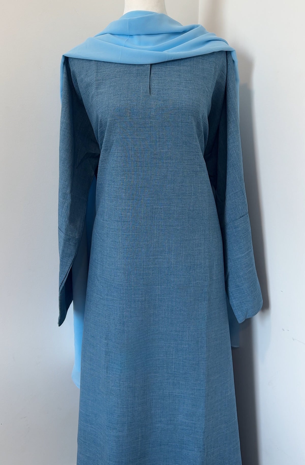 Linen abaya’s